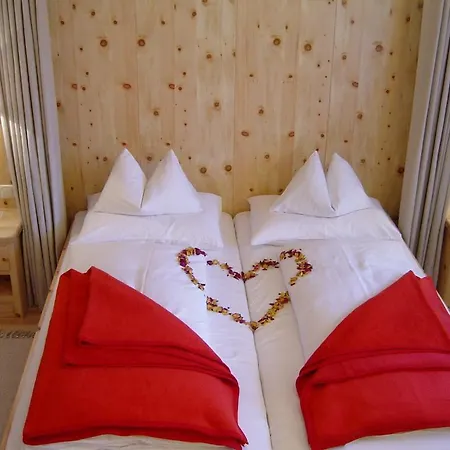 & Steinwender Apart-hotel 4*